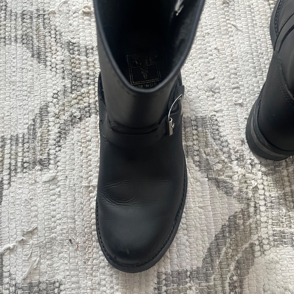 Frye Engineer 8R boot Black Size 9 - Picture 5 of 5